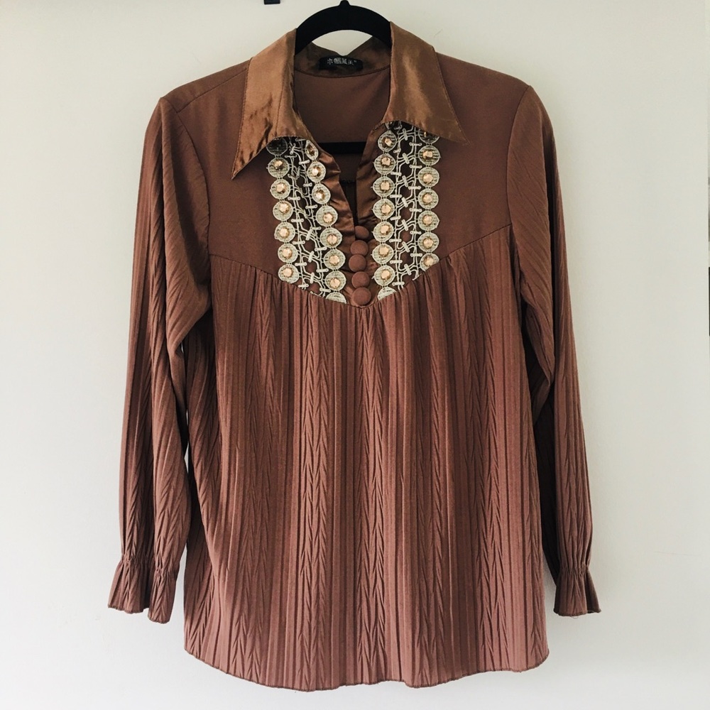 Sectioned Collared Blouse